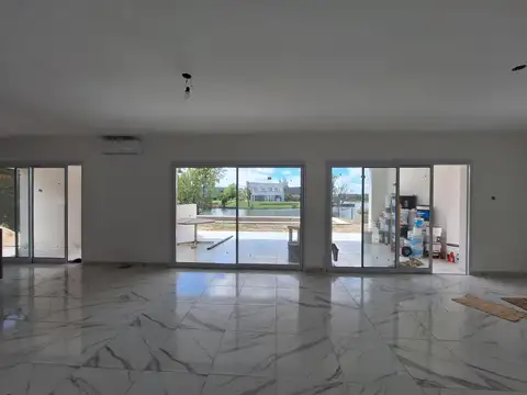 Casa en Alquiler de 6 dormitorios