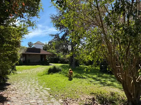 CASA VENTA LOMAS DE SAN ISIDRO