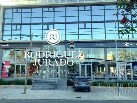 Oficina Con Cochera En  Km 53.5 Acc Norte Pilar