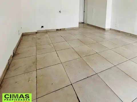 Local en Alquiler en Floresta, $ 500.000