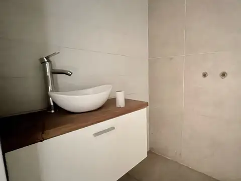 Local en Venta en Republica De La Sexta, USD 46.000