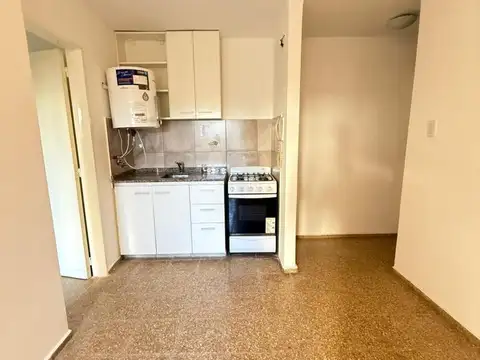 Departamento en alquiler 1 dorm barrio Alberdi