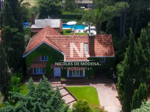 Casa en Alquiler Temporal de 4 dormitorios