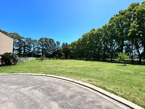 Terreno en Venta en el barrio cerrado azahares del parana fighiera