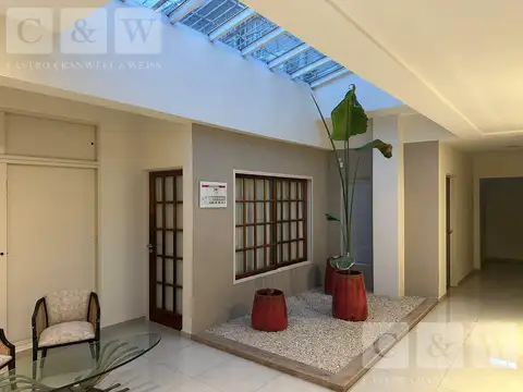 Deposito con Oficinas Comerciales en Chacarita Mixtura 4