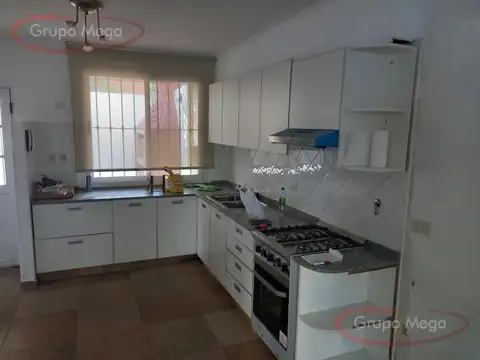 Depto Tipo Casa en Alquiler en Villa Devoto, $ 2.200.000