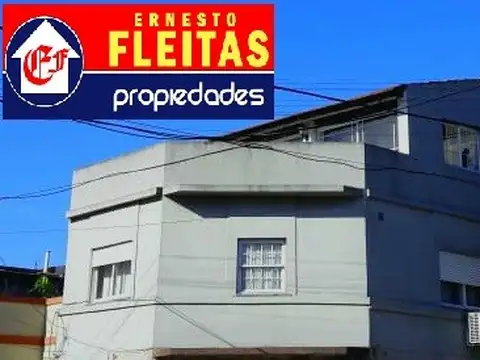 Excelente departamento de 2 ambientes con terraza y quincho 