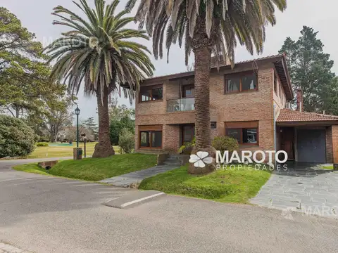 Casa en venta en C.C.  Los Horneros - MAROTO PROPIEDADES