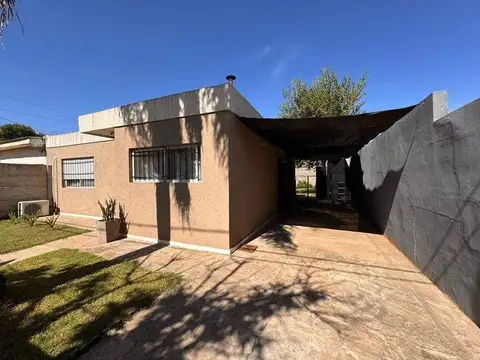 Casa en  VENTA de 2 Dormitorios en Funes - Santa Fe
