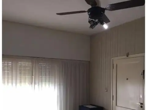 Departamento en Venta en Flores, USD 120.000