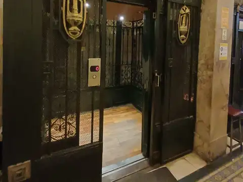 Oficina 2 ambientes con 2 baños