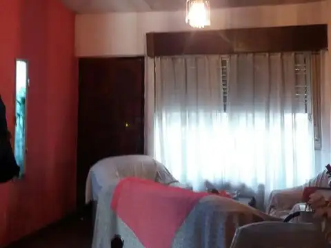 Casa en Venta en Ituzaingo, USD 85.000