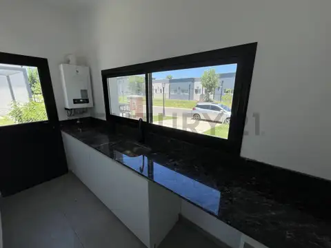 Casa en Venta en San Pablo, USD 230.000