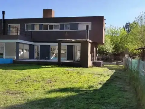 Casa en Venta en Galapagos, USD 250.000