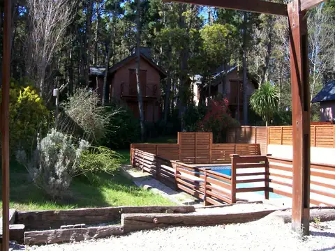 Calle 42 entre Copacabana y Viña del Mar  (P113)