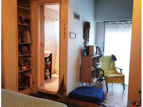 Venta de Chalet de 5 ambientes en Castelar Sur