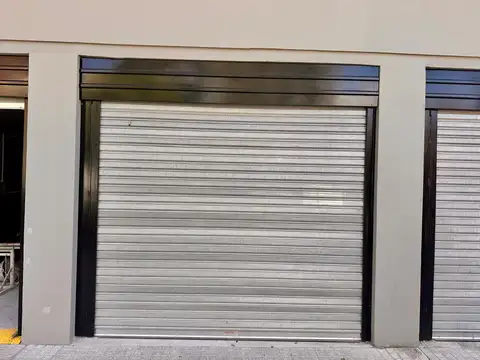 MSR Modena 55. Av Francia al 800. Cochera a metros de Facultades. Cordoba