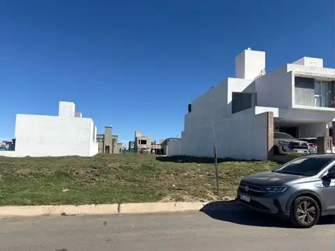 Venta Terreno Docta Apto Comercio/Duplex