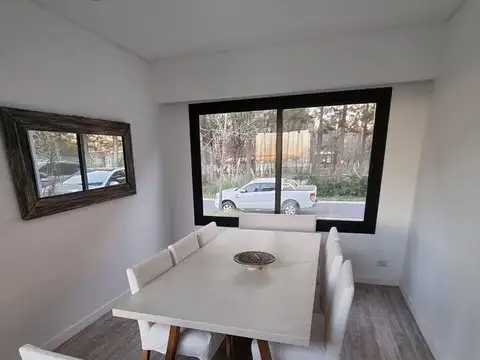 Espectacular casa con vista a la laguna en Pilará | VCO Propiedades