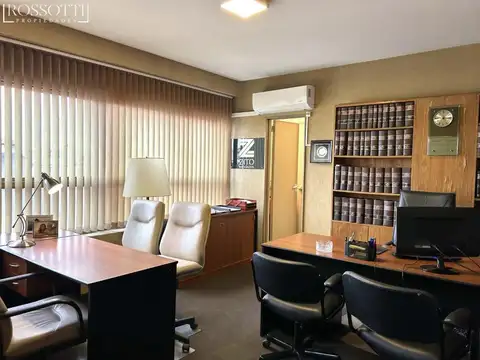 Oficina en Venta 45 años