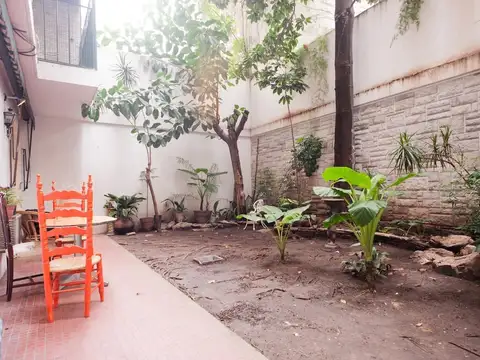 Semipiso. 4 amb con patio y jardín en Recoleta