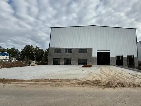 Alquiler Deposito  3000 mts cub