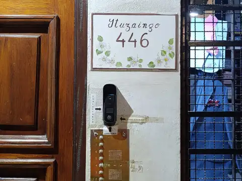 Departamento en Alquiler con 1 cocheras