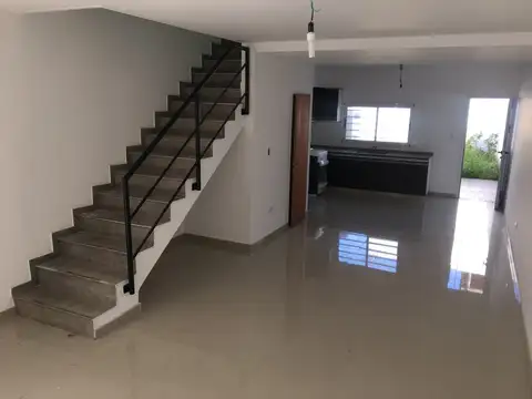 DUPLEX 4 AMBIENTES APTO CRÉDITO!