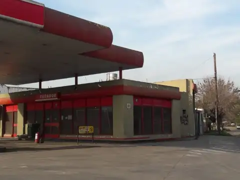 ESTACIÓN SE SERVICIO EN MORENO EXCELENTE OPORTUNIDAD