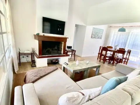 Casa en Alquiler Temporal de 4 dormitorios