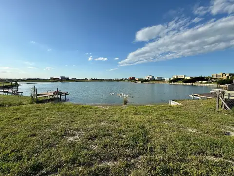 Lote Terreno en Venta 834 m2 en Barrio San Sebastián  Escobar G.B.A Norte