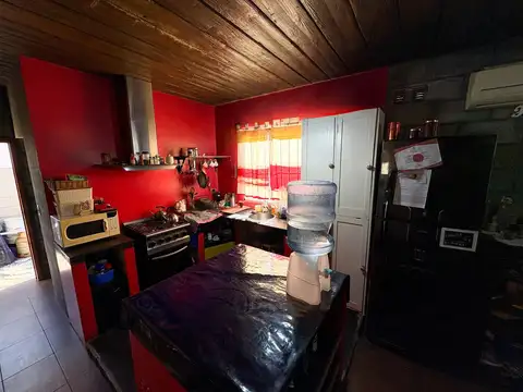 Depto Tipo Casa 4 ambientes con 2 baños