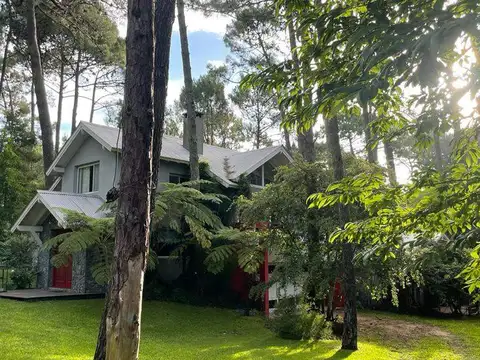 Casa en Alquiler Temporal en Carilo, $ 100