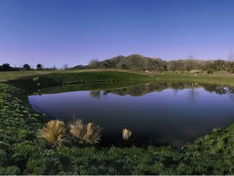 Terreno en Venta en Villa Giardino, USD 46.000