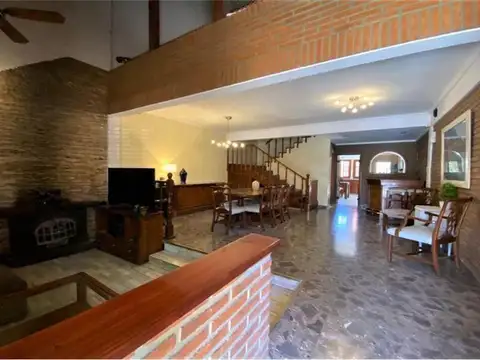 Casa en Venta en Sarandi, USD 185.000