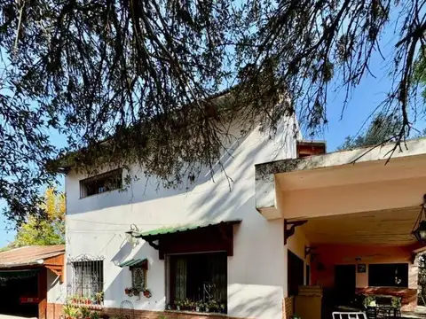 Muy linda casa 4 dorm qcho/pileta/jardin/gge s/ruta 51