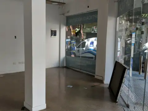 Local en Alquiler 40 años