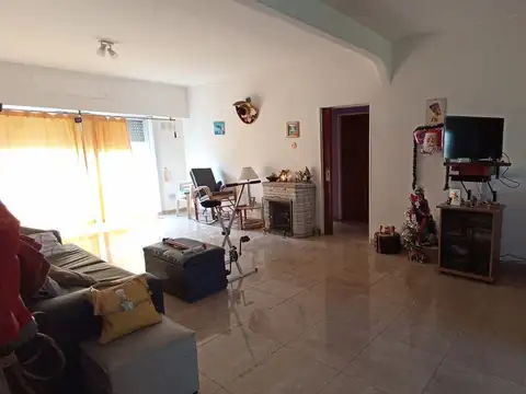 Depto Tipo Casa 4 ambientes con 1 baño