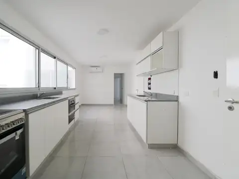 Departamento en Alquiler de 3 dormitorios