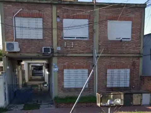 Departamento a 2 cdras de av Mitre