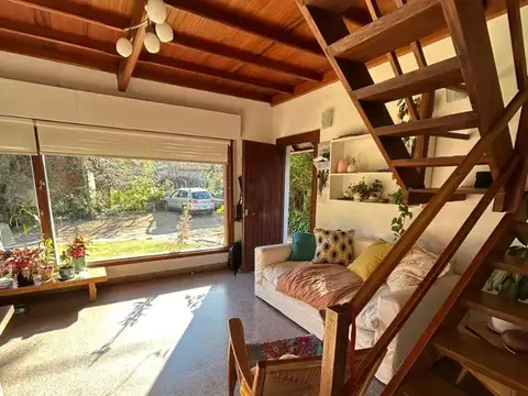 Casa 3 ambientes con 2 baños