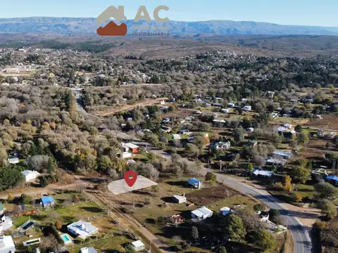 Las Lilas esquina Magnolias