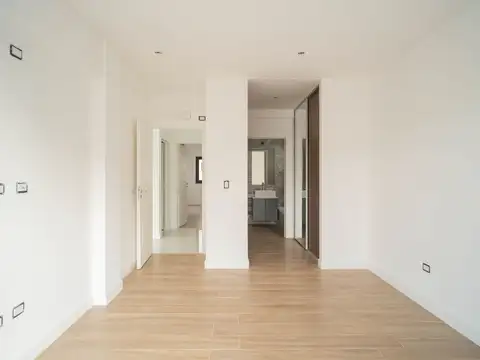 Departamento en Venta al Noreste