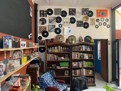 Depto Tipo Casa en Venta 56 años