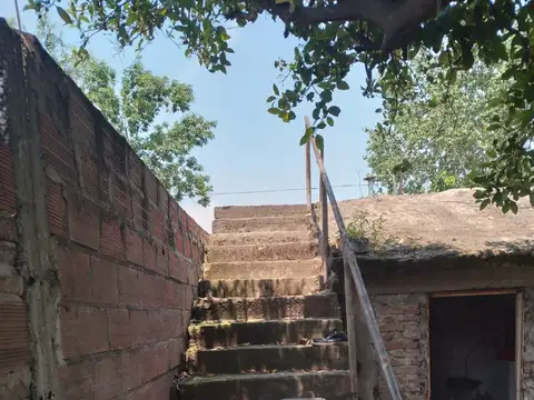 Casa de 3 ambientes en Merlo