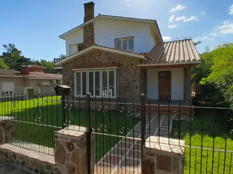 VENTA CASA RIO CEBALLOS 2 DORM APTO DESARROLLO