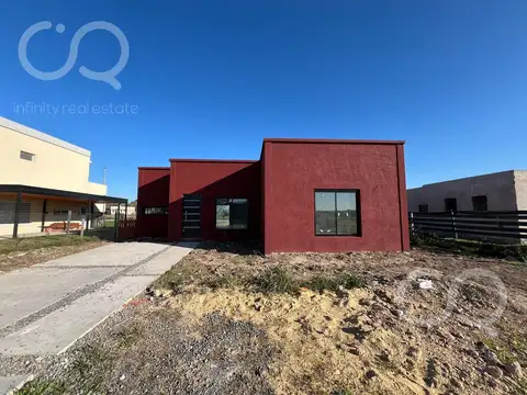 Casa 3 ambientes con 1 baño