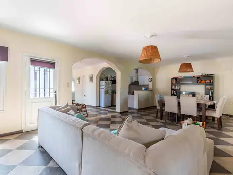 Casa en Venta en Manuel B Gonnet, USD 160.000