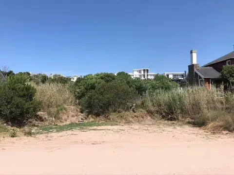 Terreno en Venta en Carilo, USD 1