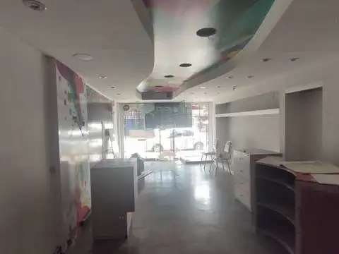 Local en Venta en San Justo, USD 450.000